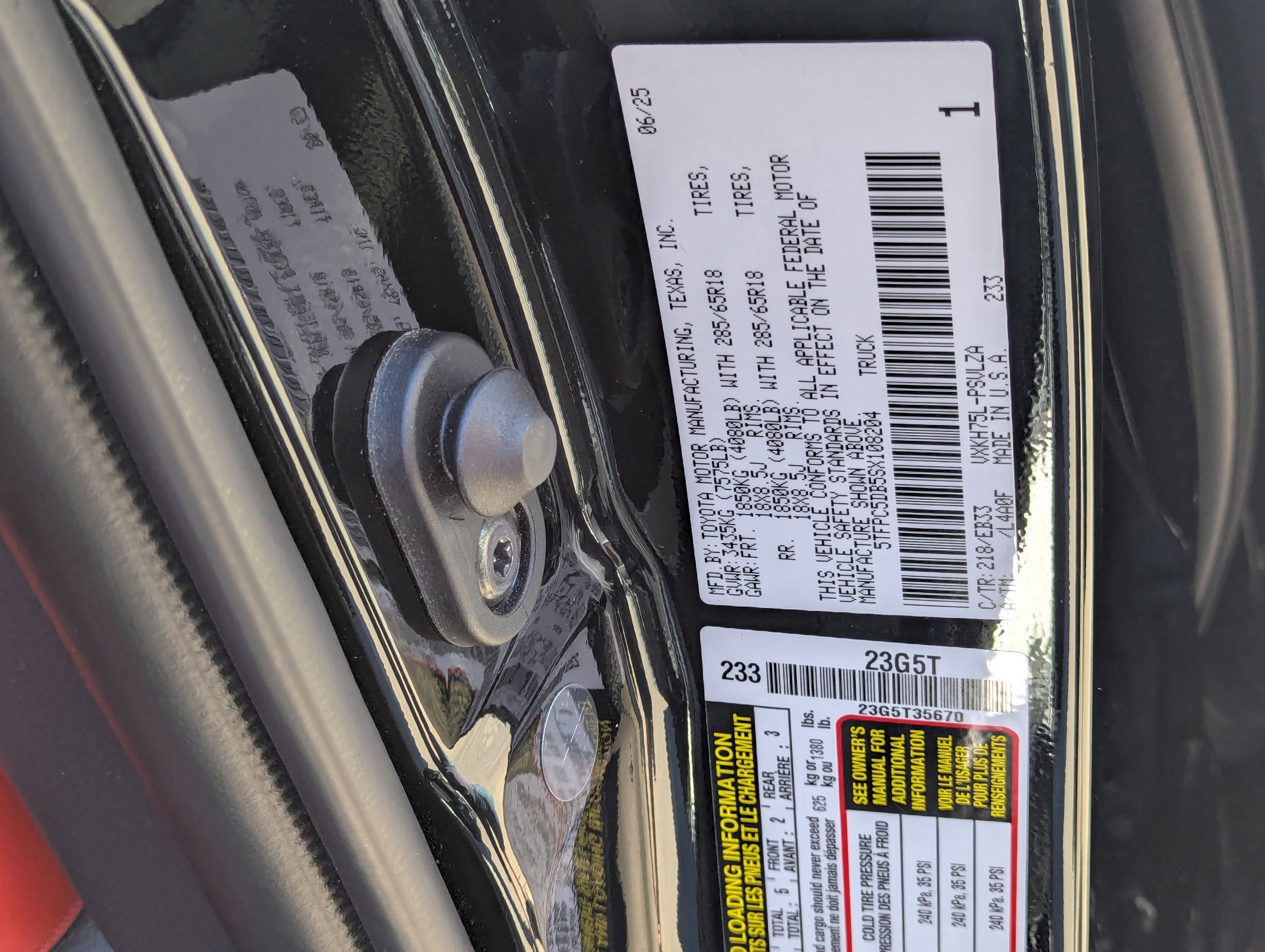 Used 2025 Toyota Tundra TRD Pro AWD/4WD image 35