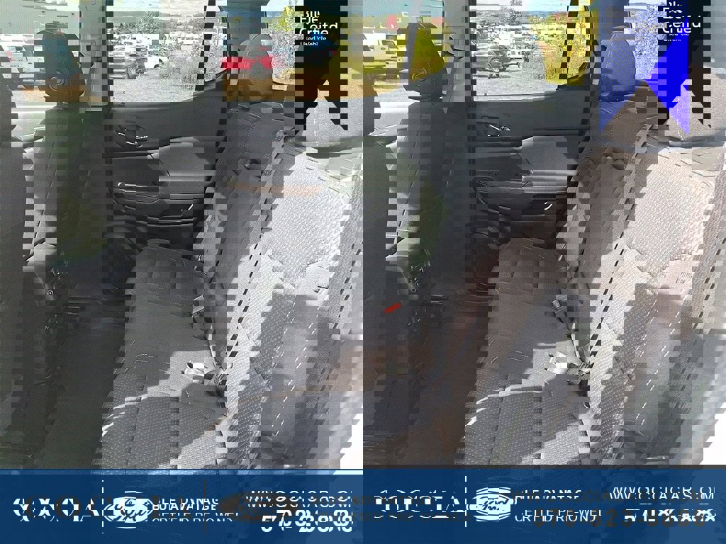 Used 2021 GMC Acadia SLE w/ Driver Convenience Package image 8