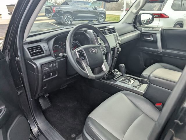 Used 2021 Toyota 4Runner SR5 Premium w/ Moonroof Package image 12