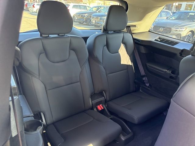 Used 2025 Volvo XC90 B6 Plus AWD/4WD image 15