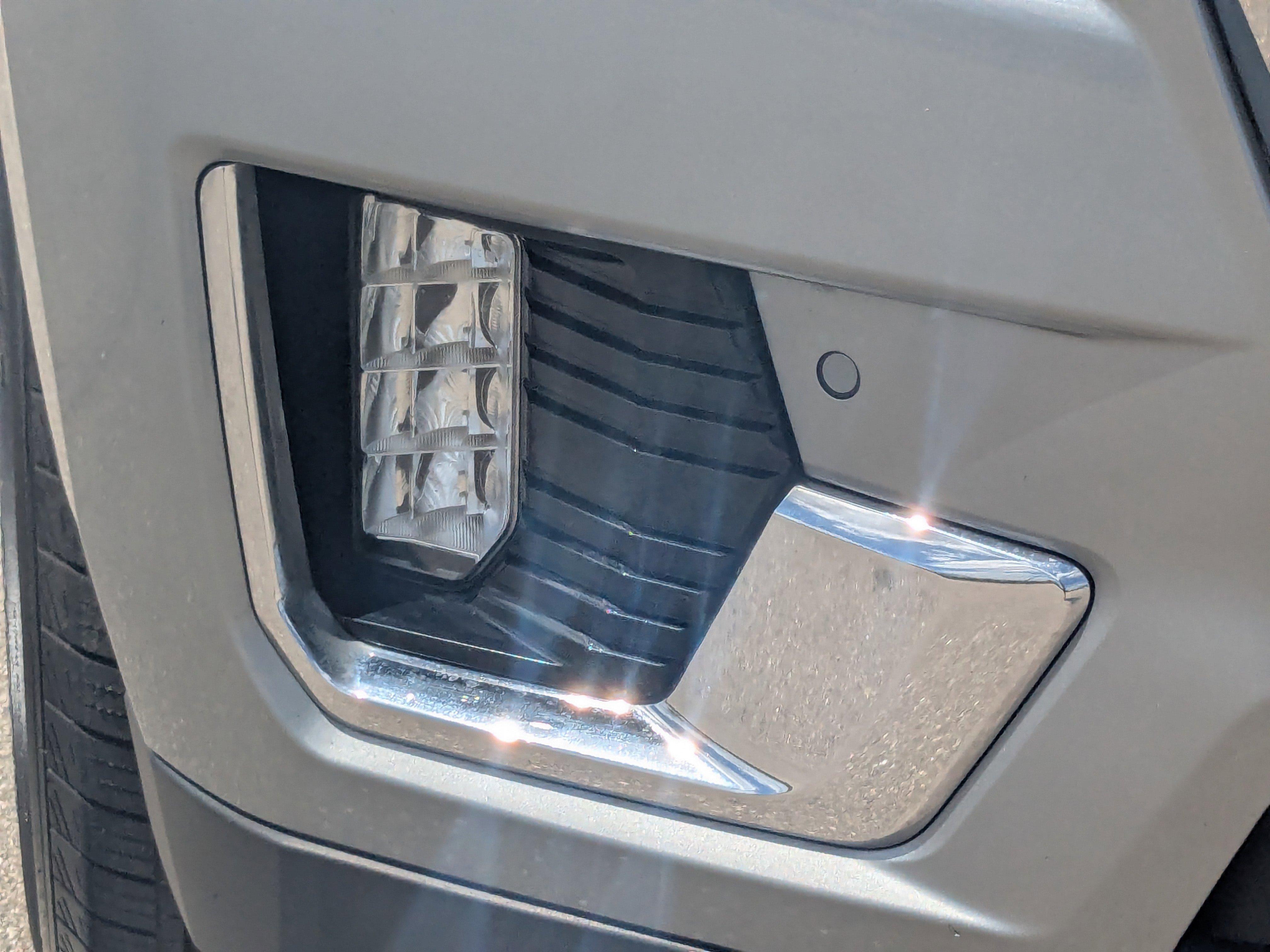 Used 2024 GMC Yukon SLT image 11