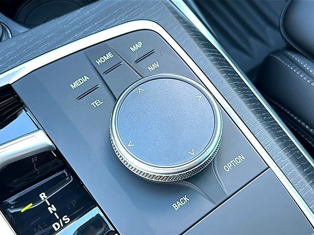 New 2026 BMW 330i Sedan w/ Premium Package RWD image 60