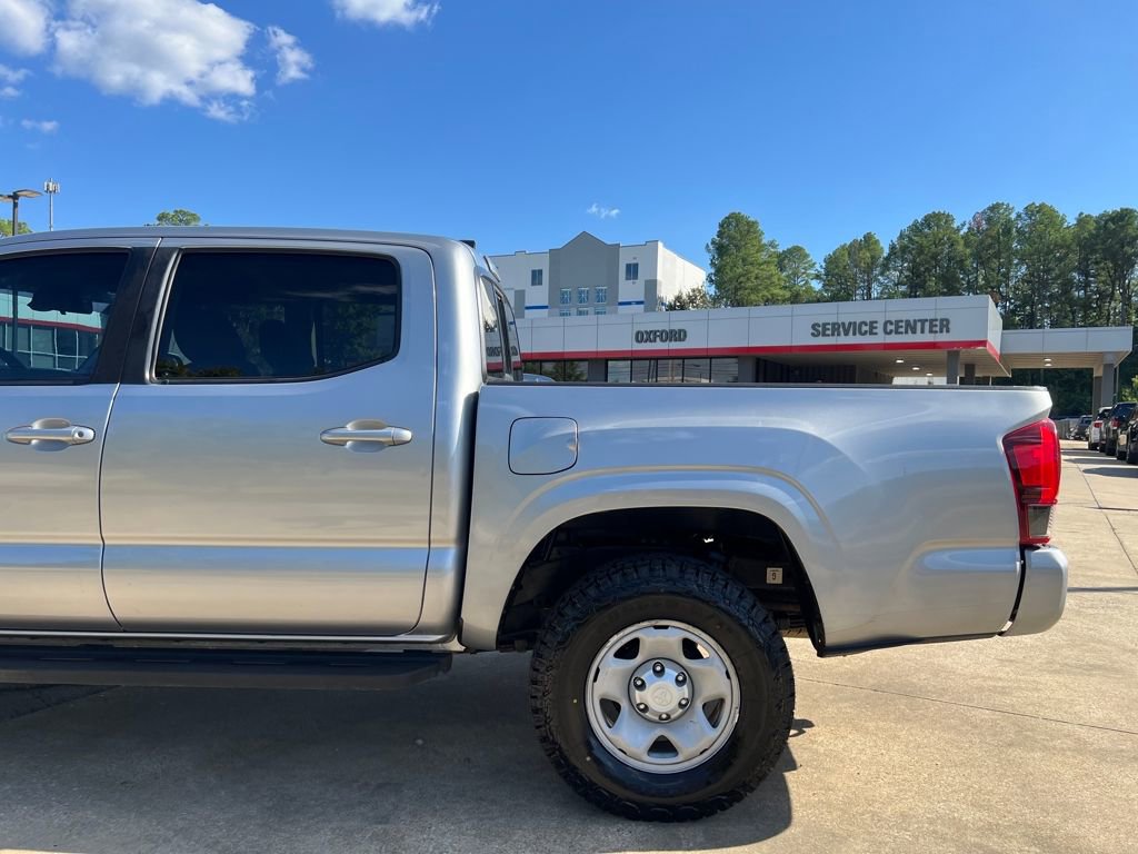 Used 2019 Toyota Tacoma SR w/ SR Convenience Package AWD/4WD image 30