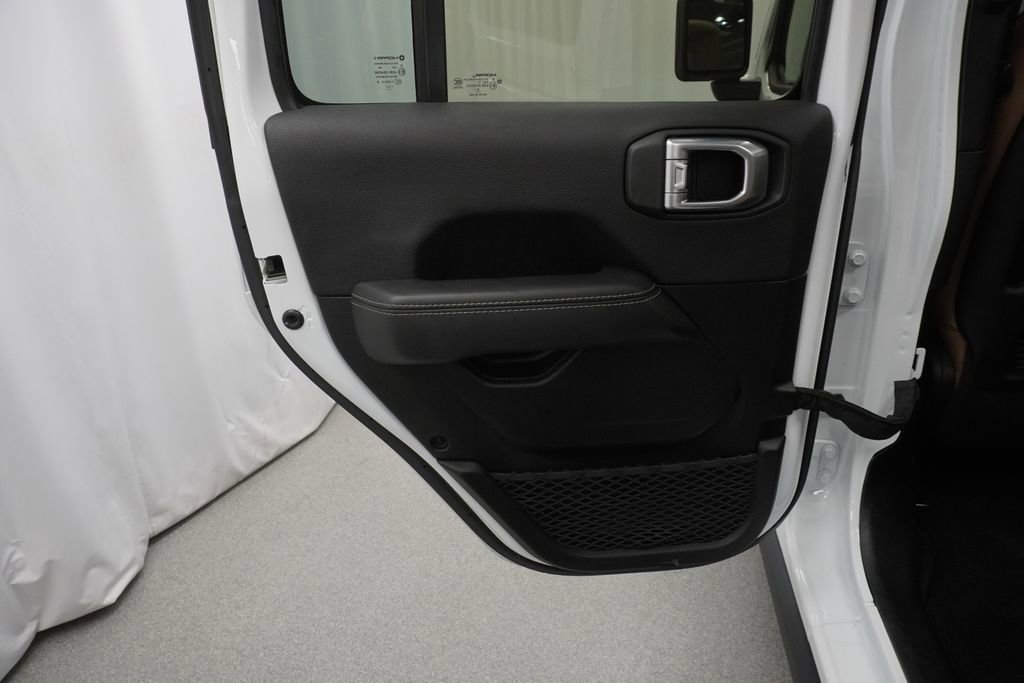 Used 2021 Jeep Wrangler Unlimited Rubicon 4xe w/ Cold Weather Group image 45