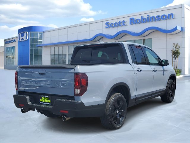 Certified 2024 Honda Ridgeline Black Edition image 4