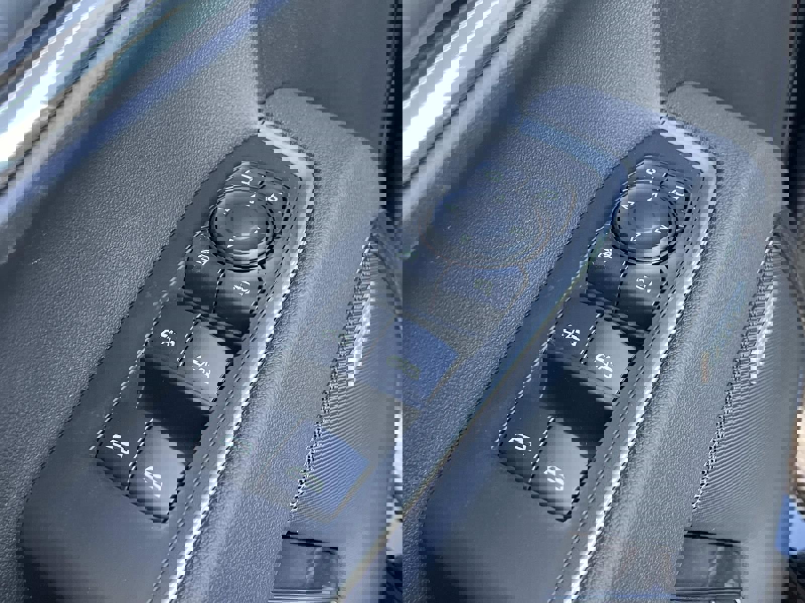 New 2026 GMC Sierra 1500 SLT w/ SLT Premium Plus Package image 21