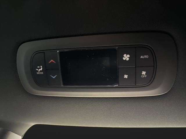 New 2026 Chrysler Pacifica Select image 34