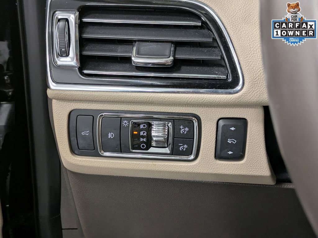 Certified 2022 Lincoln Navigator Reserve image 19