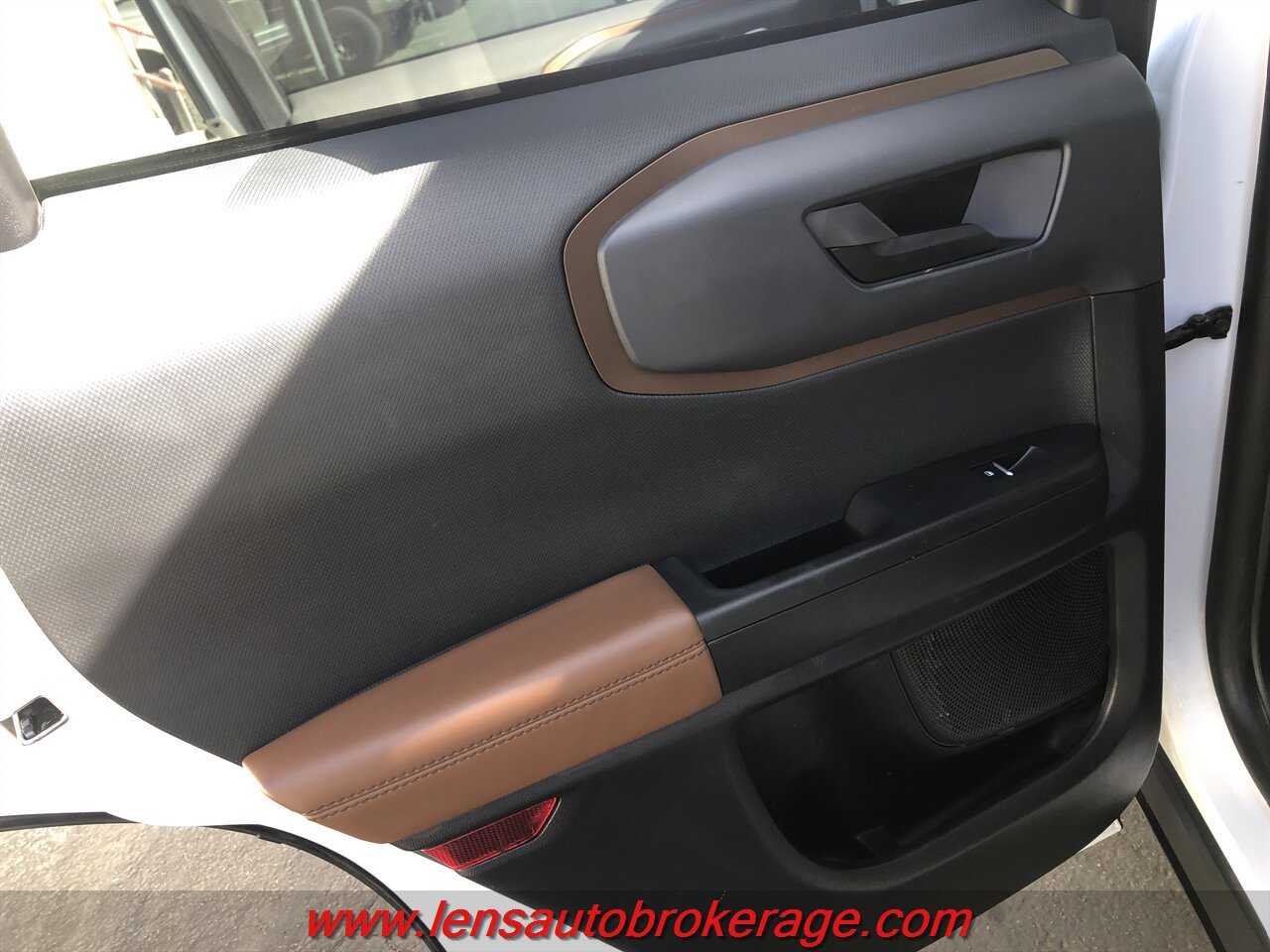 Used 2023 Ford Bronco Sport Outer Banks AWD/4WD image 16