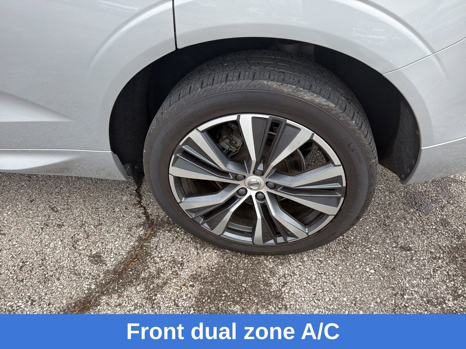 Used 2022 Volvo XC60 B5 Momentum w/ Protection Package Premier image 26