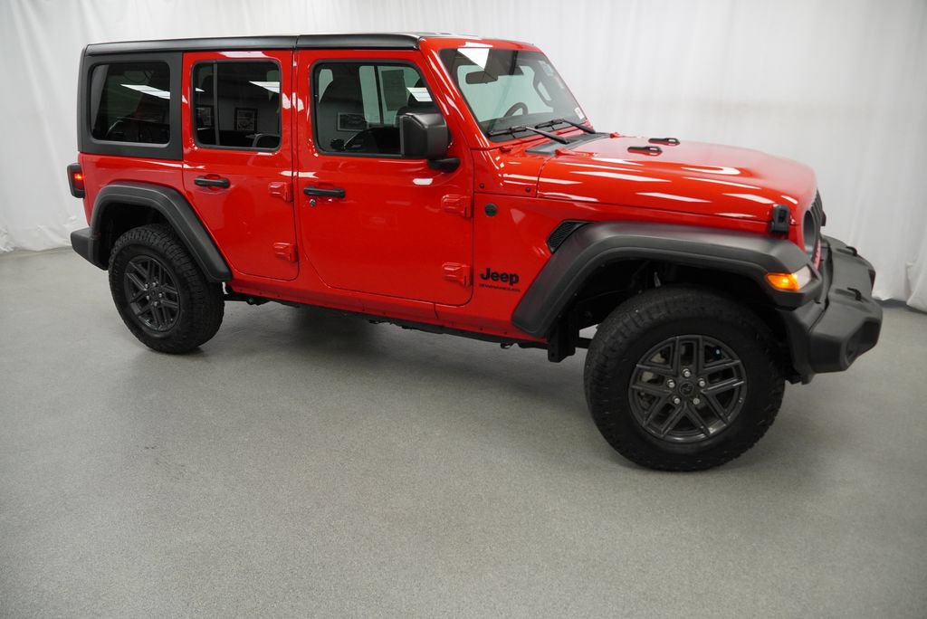 Used 2024 Jeep Wrangler Unlimited Sport AWD/4WD image 10