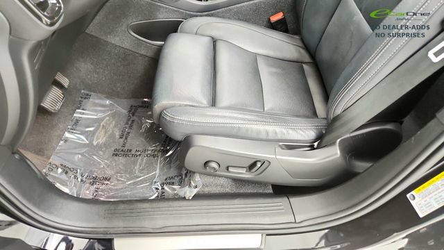 Used 2024 Volvo XC40 B5 Plus w/ Protection Package Premier AWD/4WD image 50