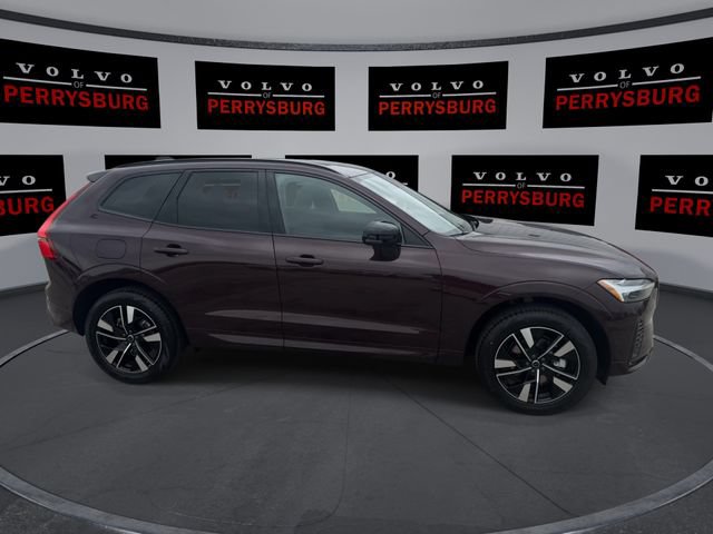 New 2026 Volvo XC60 B5 Plus w/ Protection Package Premier AWD/4WD image 9