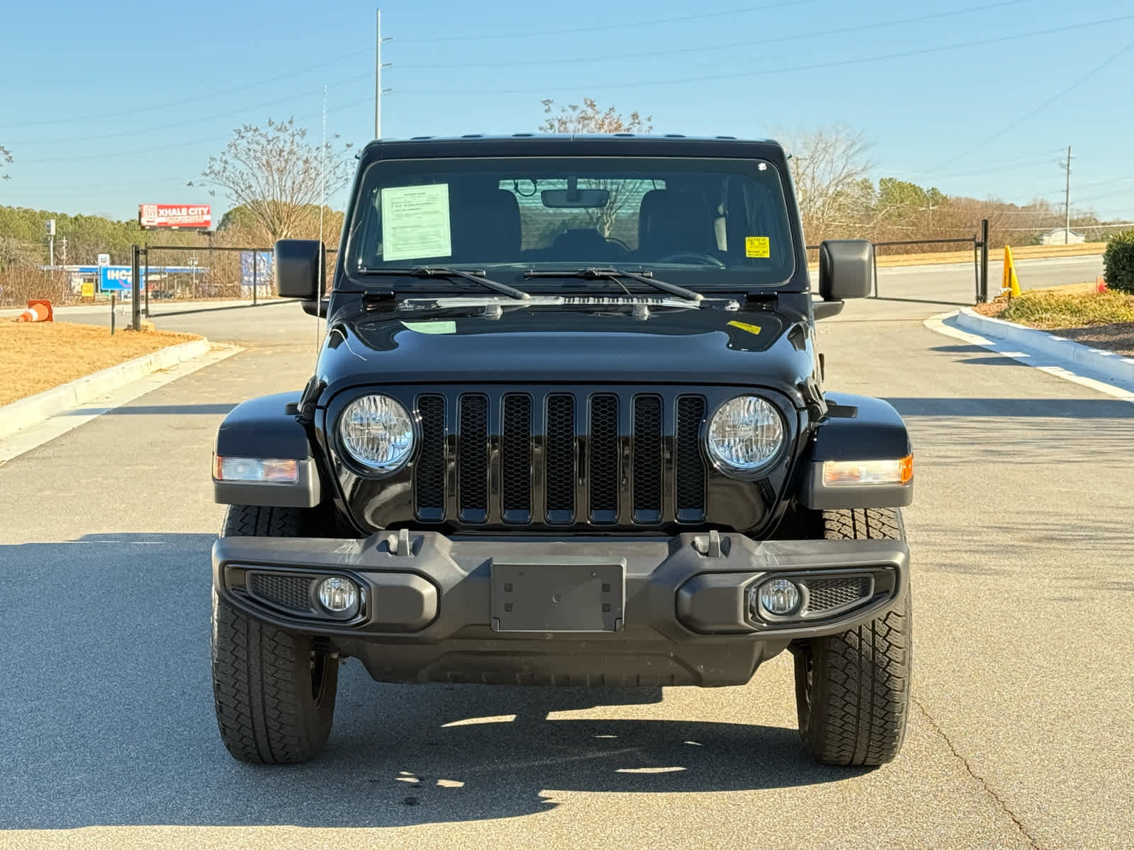 Used 2022 Jeep Wrangler Unlimited Sahara image 8