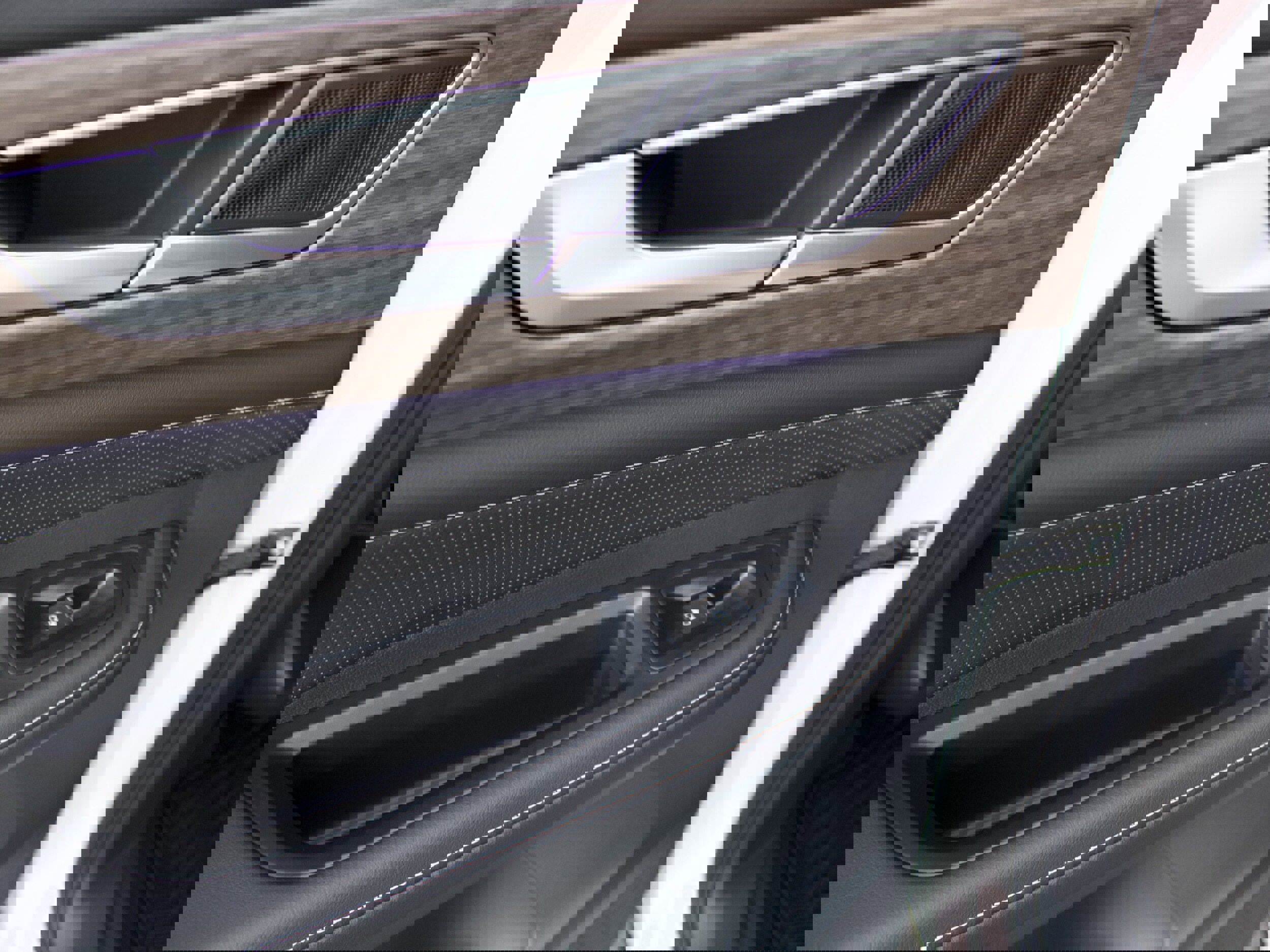 New 2025 Volkswagen Atlas SEL image 24