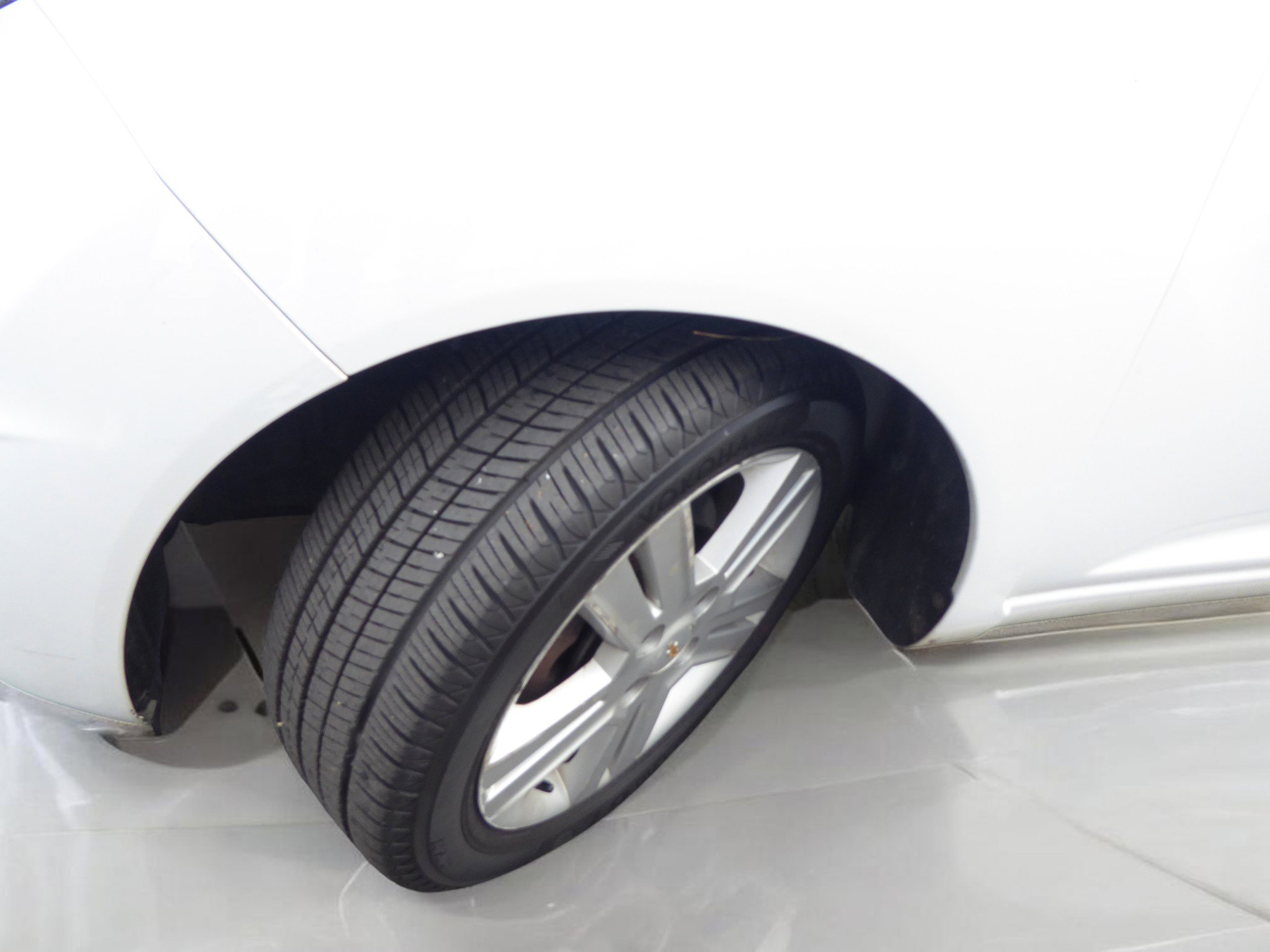 Used 2014 Chevrolet Spark LT image 3