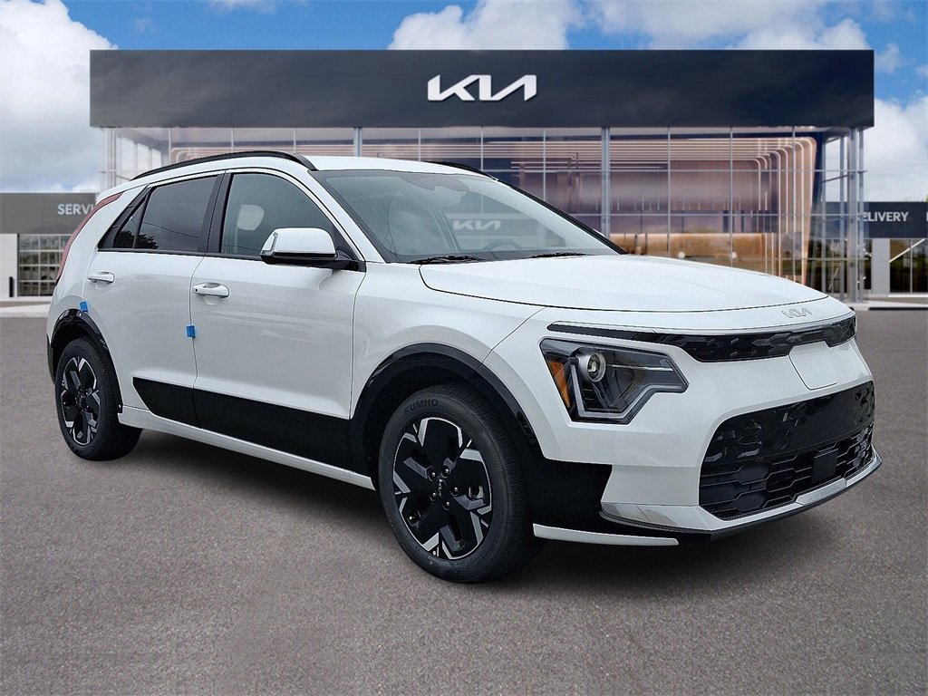 New 2025 Kia Niro Wind