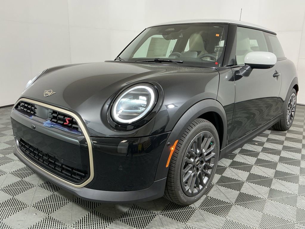 New 2026 MINI Cooper S image 2