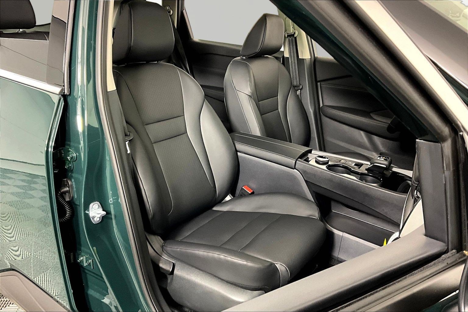 New 2026 Nissan Rogue Dark Armor AWD/4WD image 19
