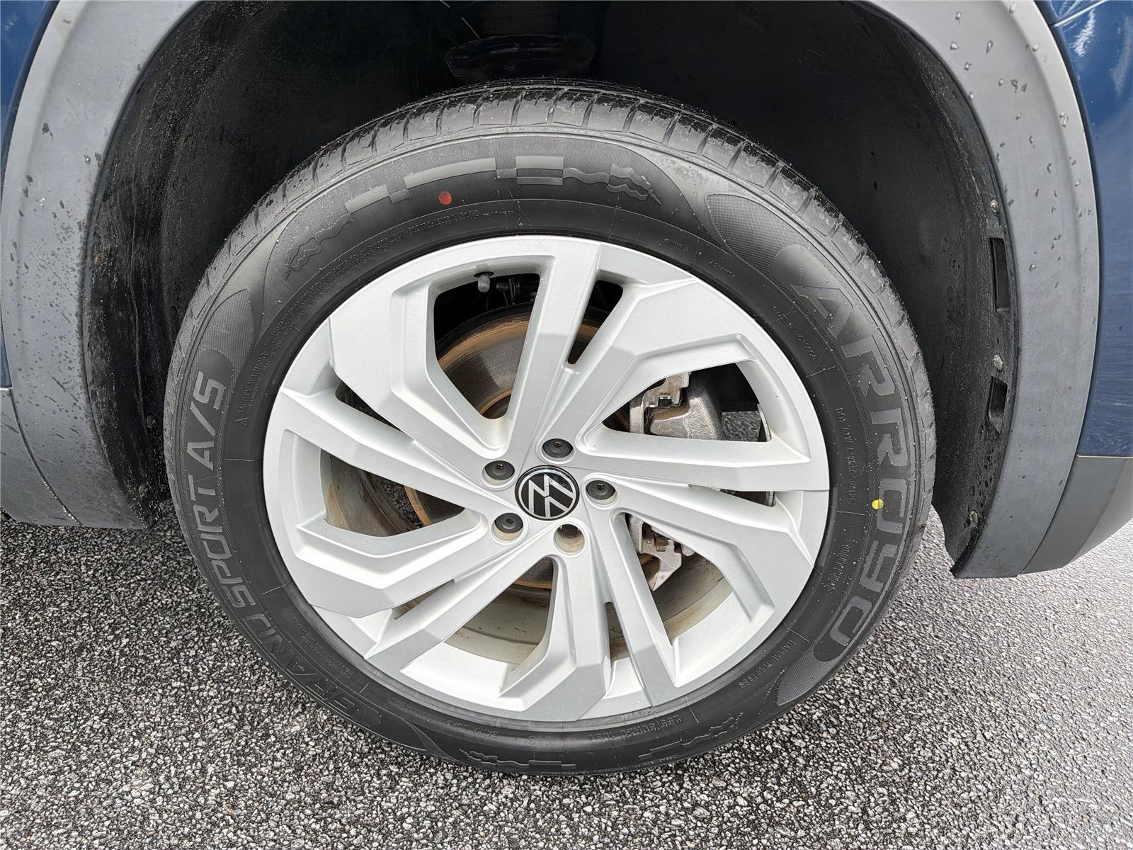 Used 2022 Volkswagen Atlas SE AWD/4WD image 11