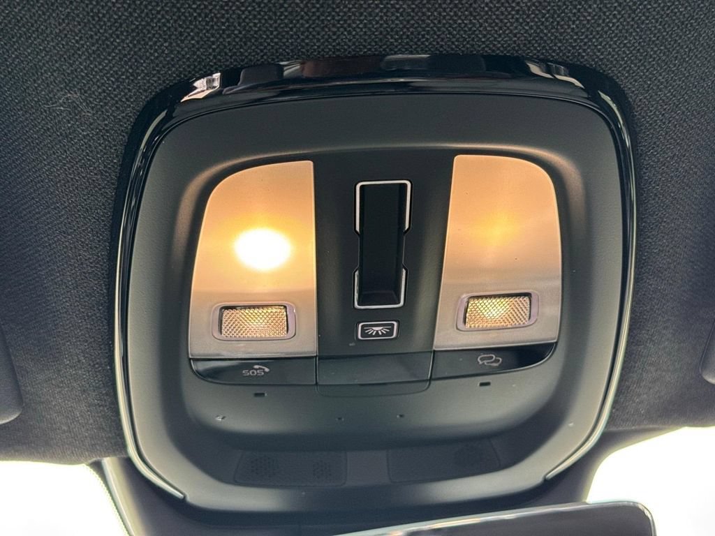 Certified 2023 Volvo XC40 Recharge Ultimate w/ Protection Package Premier AWD/4WD image 14