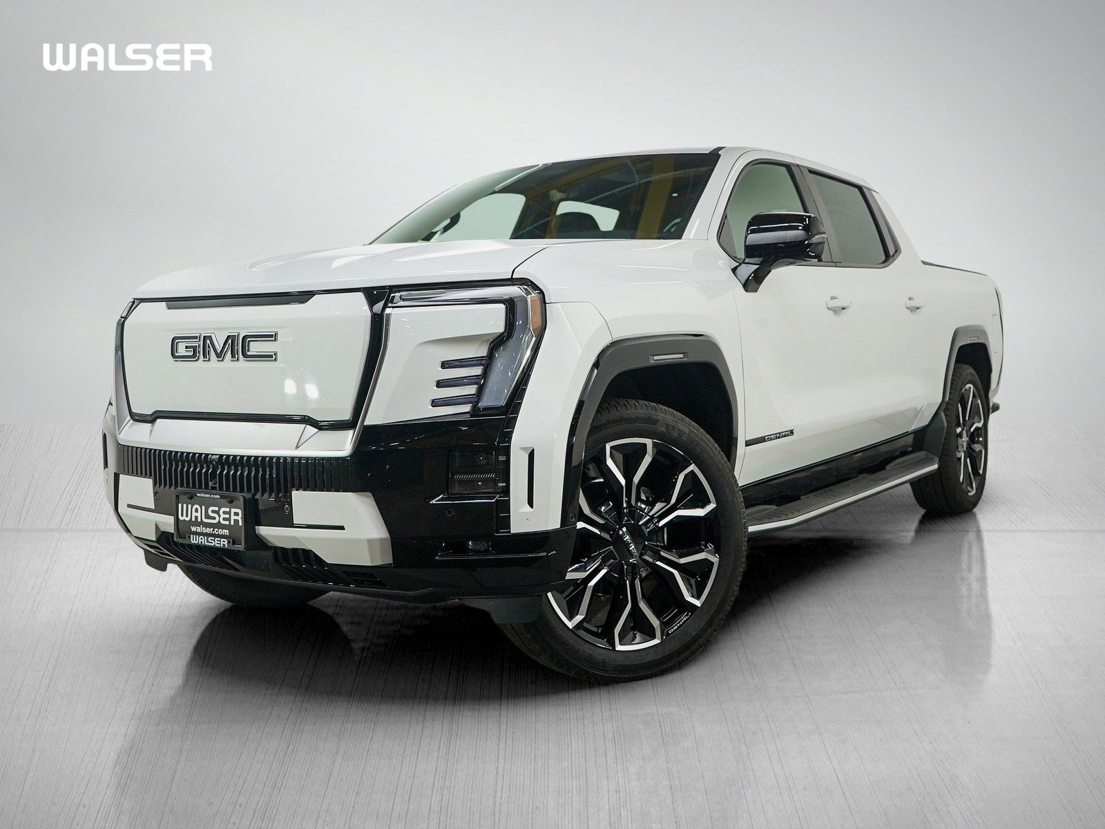 Used 2025 GMC Sierra EV Denali AWD/4WD image 1