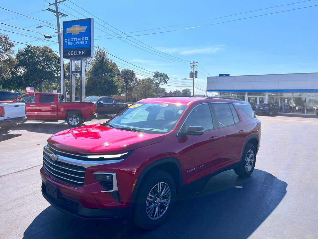 Certified 2025 Chevrolet Traverse LT image 2