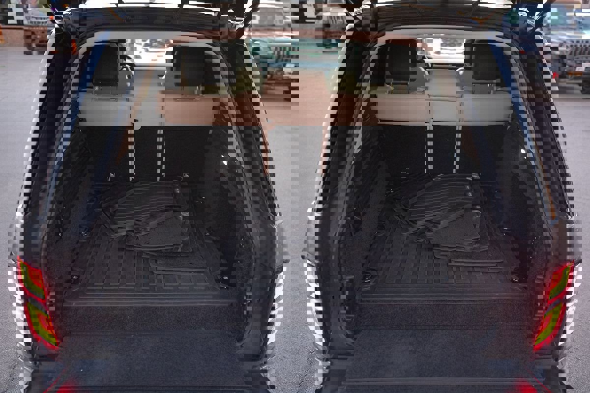 Used 2020 Land Rover Range Rover HSE image 38