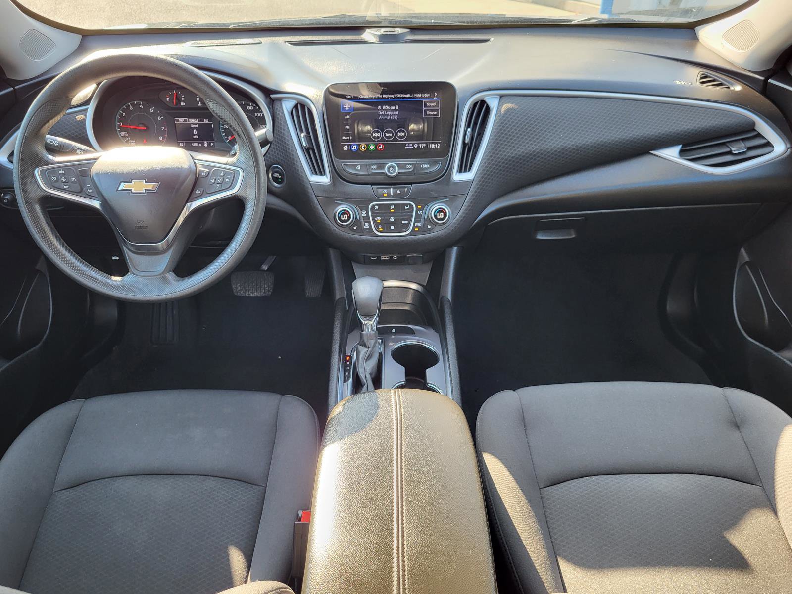 Used 2023 Chevrolet Malibu LT FWD image 13