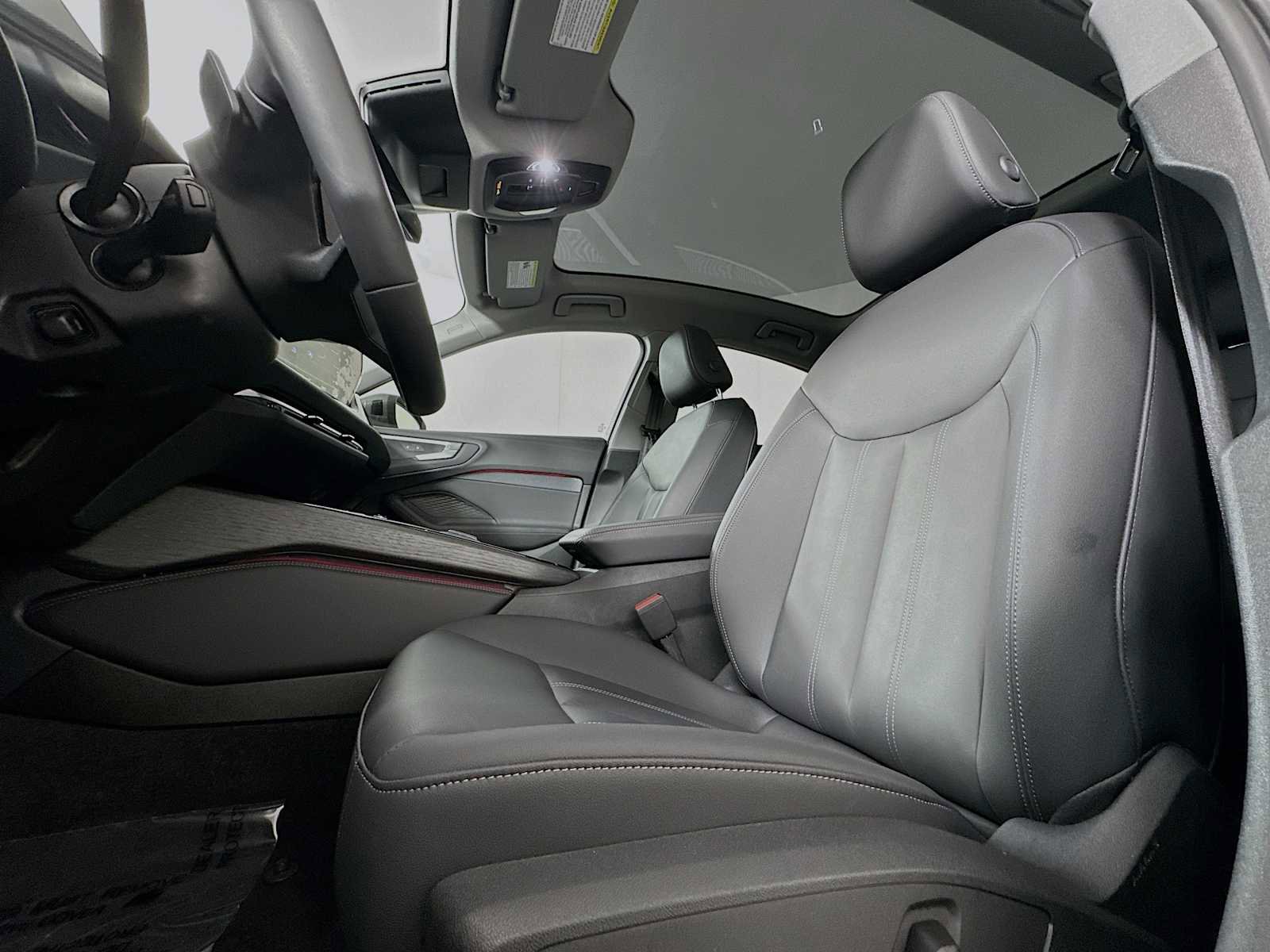 Certified 2025 Audi A5 2.0T Premium w/ Convenience Package image 18