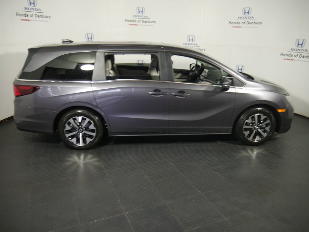 New 2026 Honda Odyssey EX-L image 3