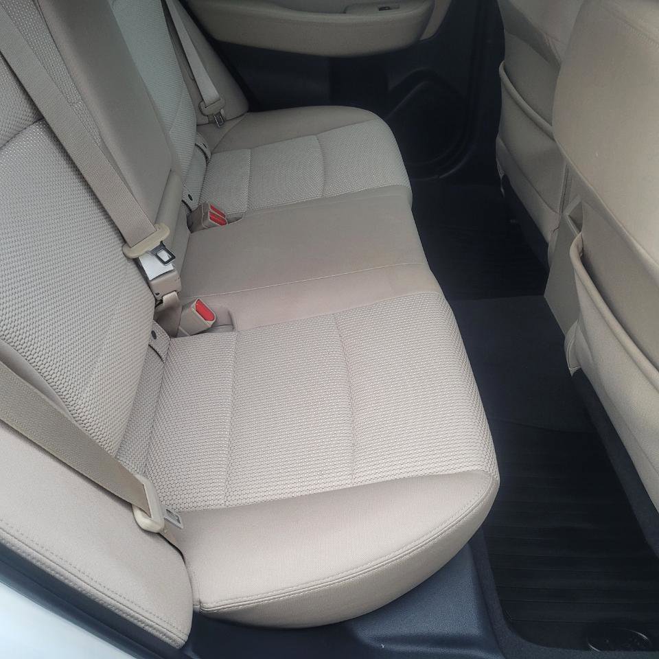 Used 2015 Subaru Outback 2.5i Premium AWD/4WD image 30