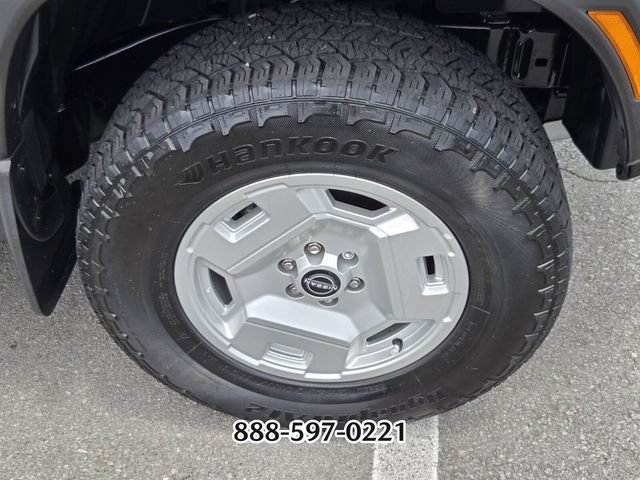 Used 2024 Nissan Frontier SV w/ Hardbody Edition AWD/4WD image 20
