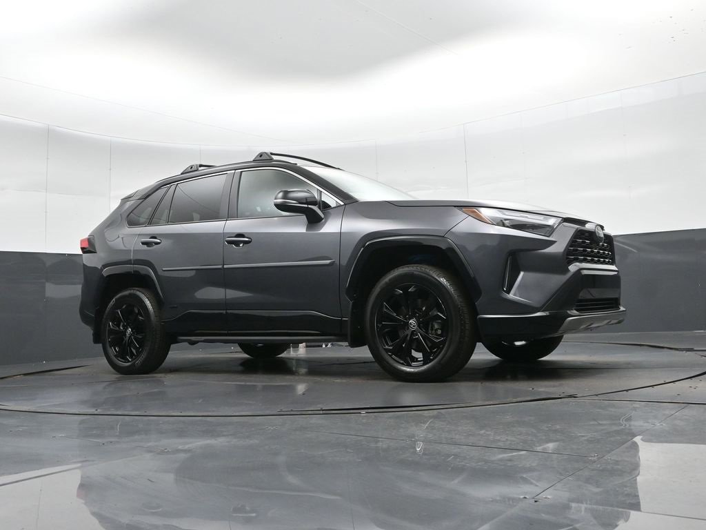 Used 2025 Toyota RAV4 XSE w/ Weather Package image 43