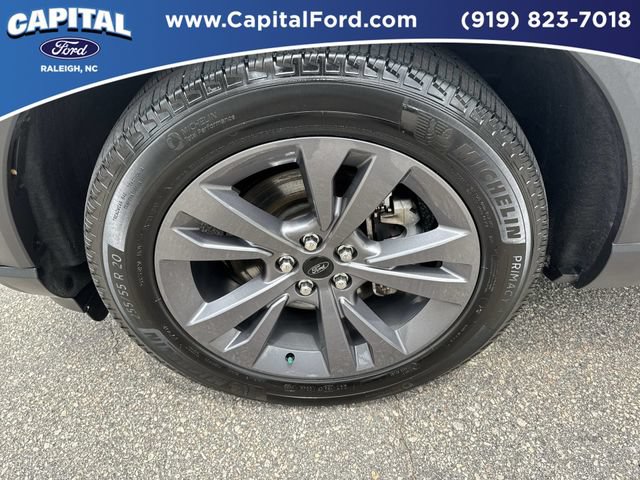 Certified 2023 Ford Explorer XLT w/ Equipment Group 202A AWD/4WD image 13