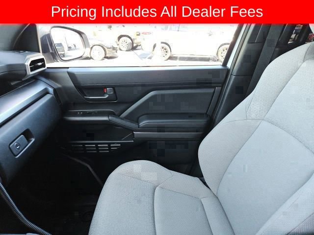 Used 2025 Toyota 4Runner SR5 AWD/4WD image 12