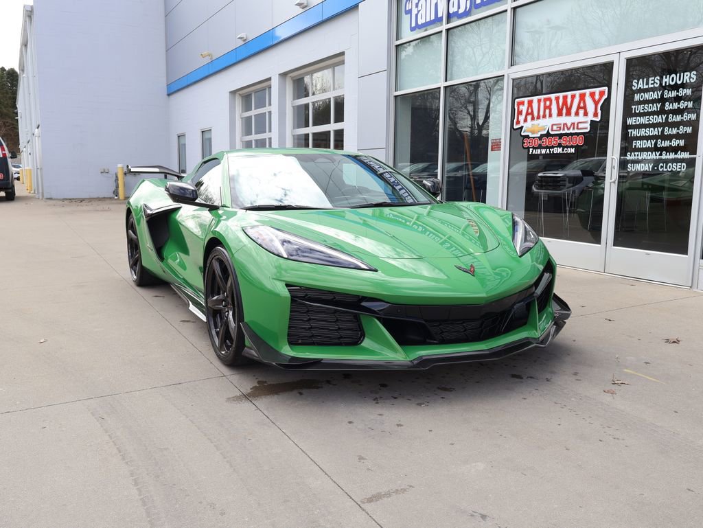New 2026 Chevrolet Corvette Z06 RWD image 2