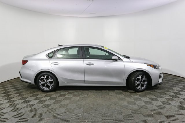 Used 2020 Kia Forte LXS image 12