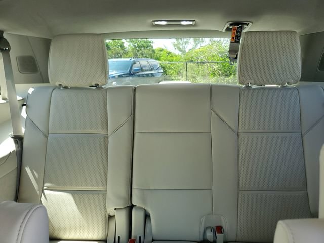 New 2026 Cadillac Escalade Platinum Sport w/ LPO, ONYX Package AWD/4WD image 8
