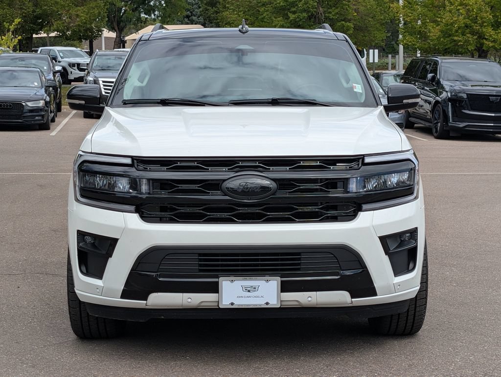 Used 2024 Ford Expedition Max Platinum AWD/4WD image 9