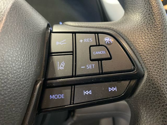 Used 2023 Toyota Sienna LE image 21