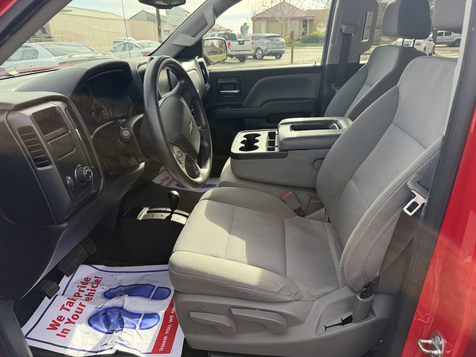 Used 2018 Chevrolet Silverado 1500 Custom w/ Custom Value Package image 11