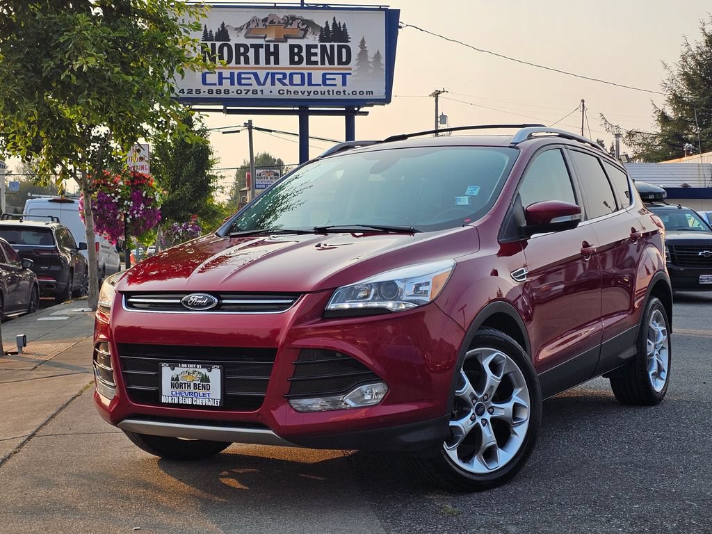 Used 2015 Ford Escape Titanium w/ Equipment Group 301A AWD/4WD image 1