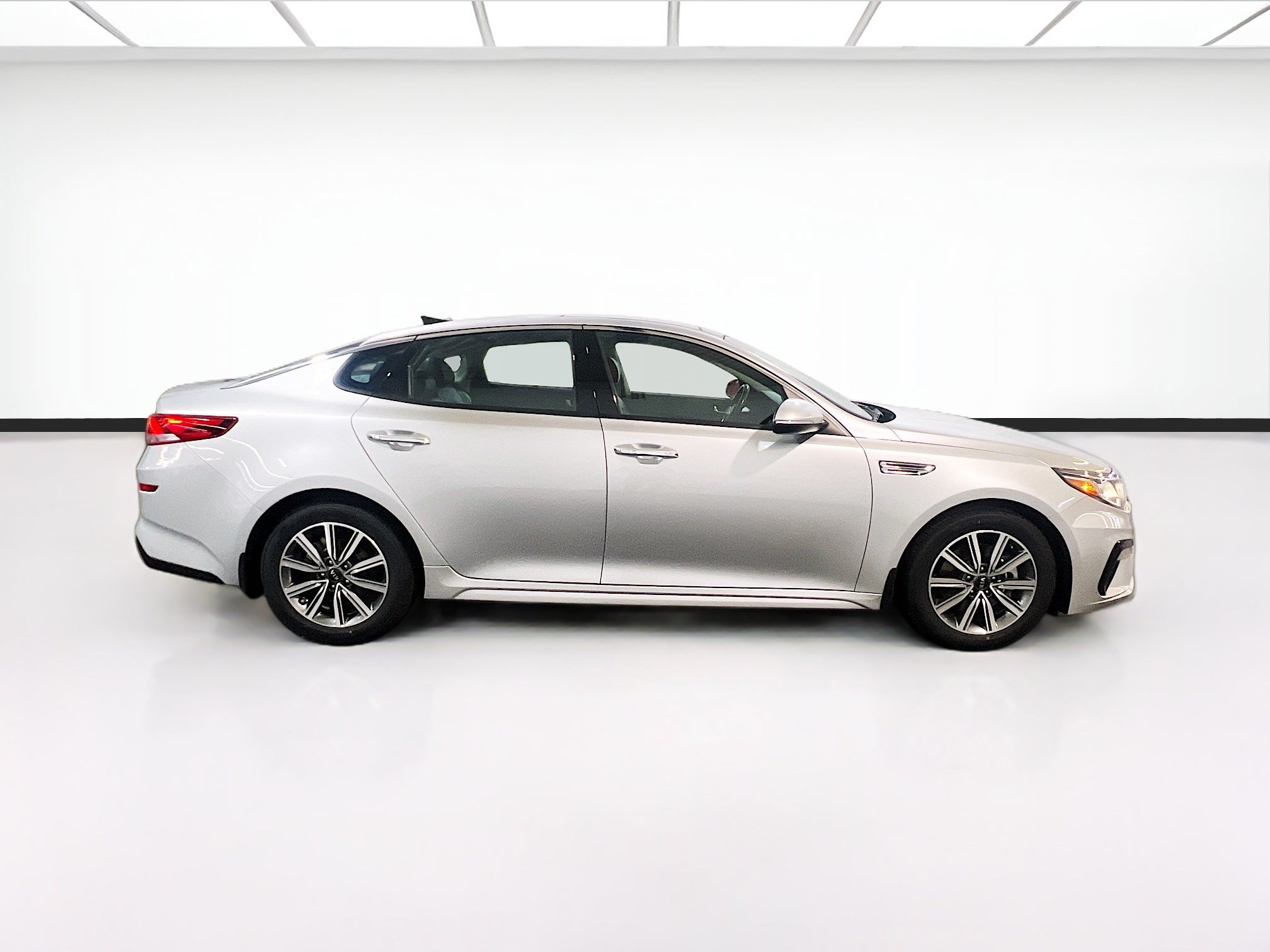 Used 2020 Kia Optima Premium FWD image 25