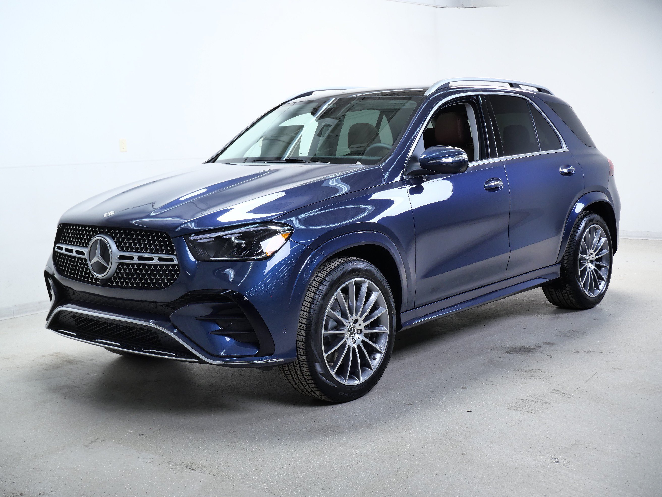 New 2026 Mercedes-Benz GLE 350 4MATIC image 4
