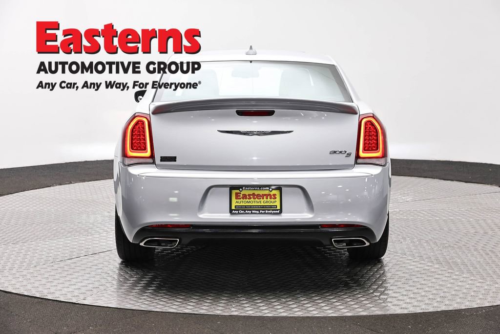 Used 2020 Chrysler 300 S image 6