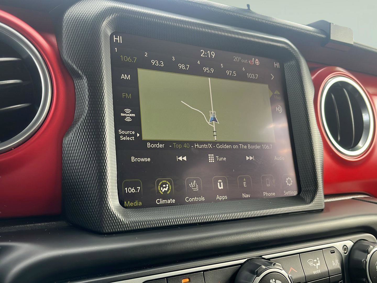 Used 2023 Jeep Wrangler Rubicon w/ Steel Bumper Group image 17