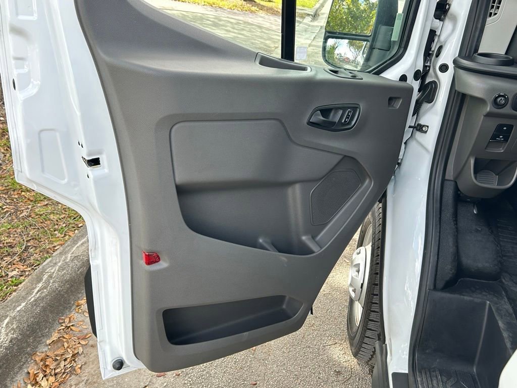 Used 2024 Ford Transit 350 Low Roof image 40