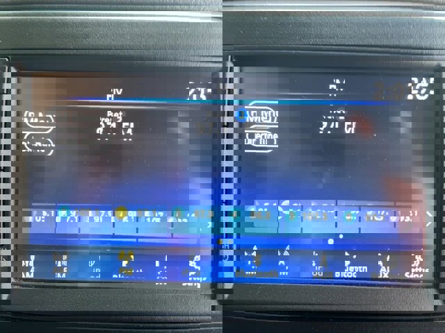 Used 2019 Nissan NV 2500 SV image 16