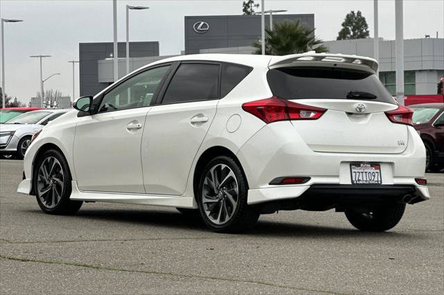 Certified 2017 Toyota Corolla iM w/ Carpet Mat Package image 7